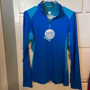 Athletic shirt